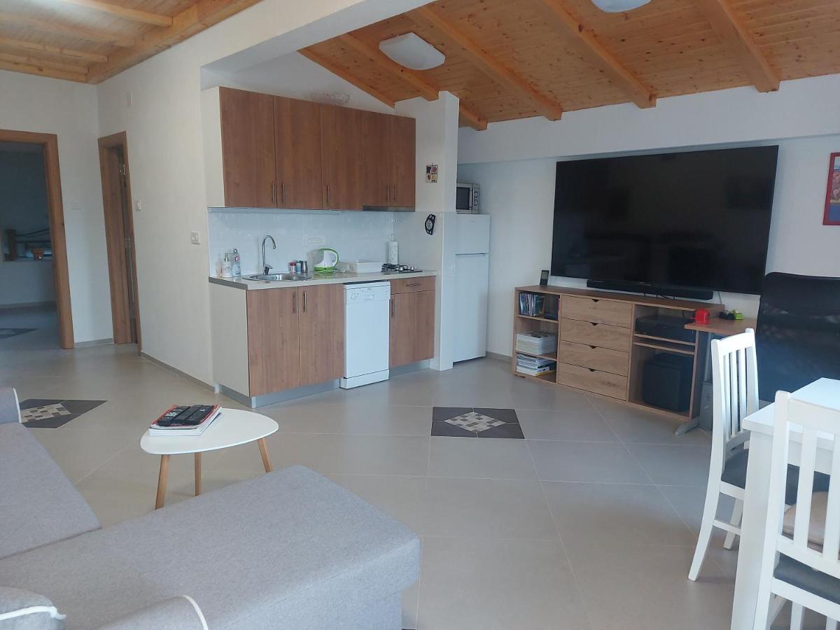 Dk Apartments Krasici Tivat Bagian luar foto