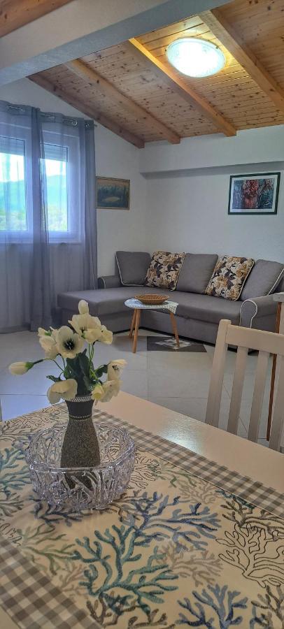 Dk Apartments Krasici Tivat Bagian luar foto